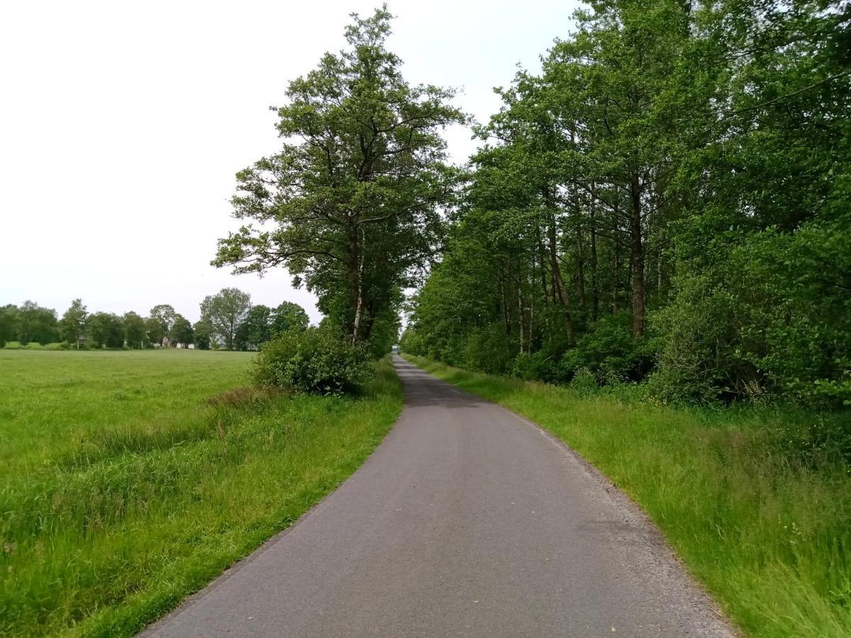 Fewo Unner'D Kastanje Moormerland ภายนอก รูปภาพ