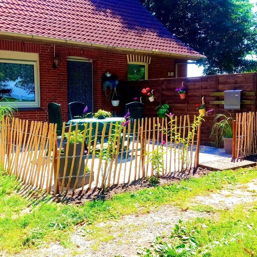 Fewo Unner'D Kastanje Moormerland ภายนอก รูปภาพ